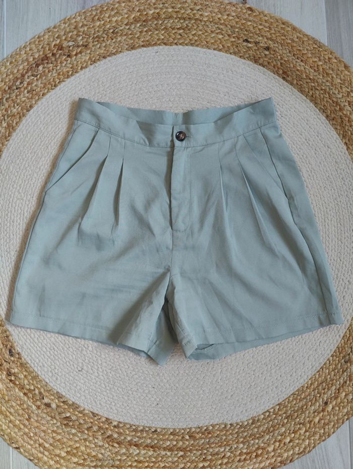 Short vert d'eau