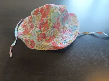 Chapeau H&M - Taille 9/12 MOIS