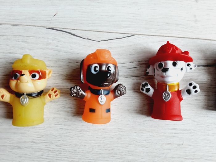 Jeu jouet enfant 5 marionnettes de doigts Pat patrouille Paw patrol - photo numéro 3