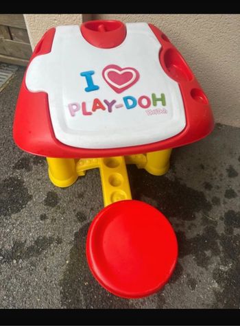Bureau enfant Playdoh