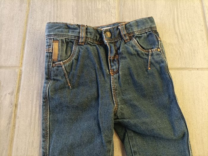 Lot n°239 Pantalon Jeans 12 mois Obaïbi - photo numéro 3