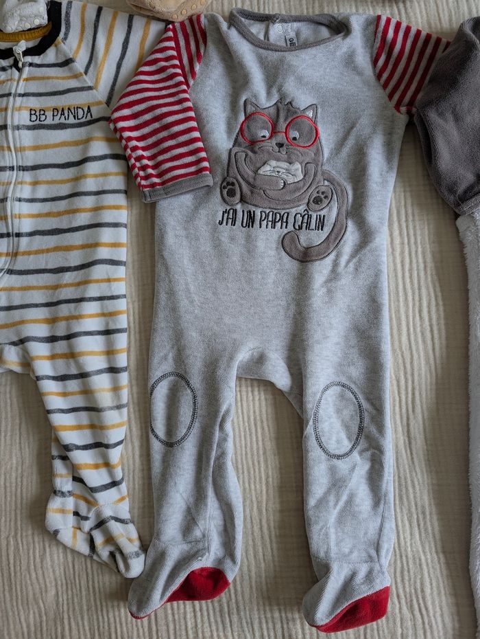 Lot de pyjamas 12 mois - photo numéro 4