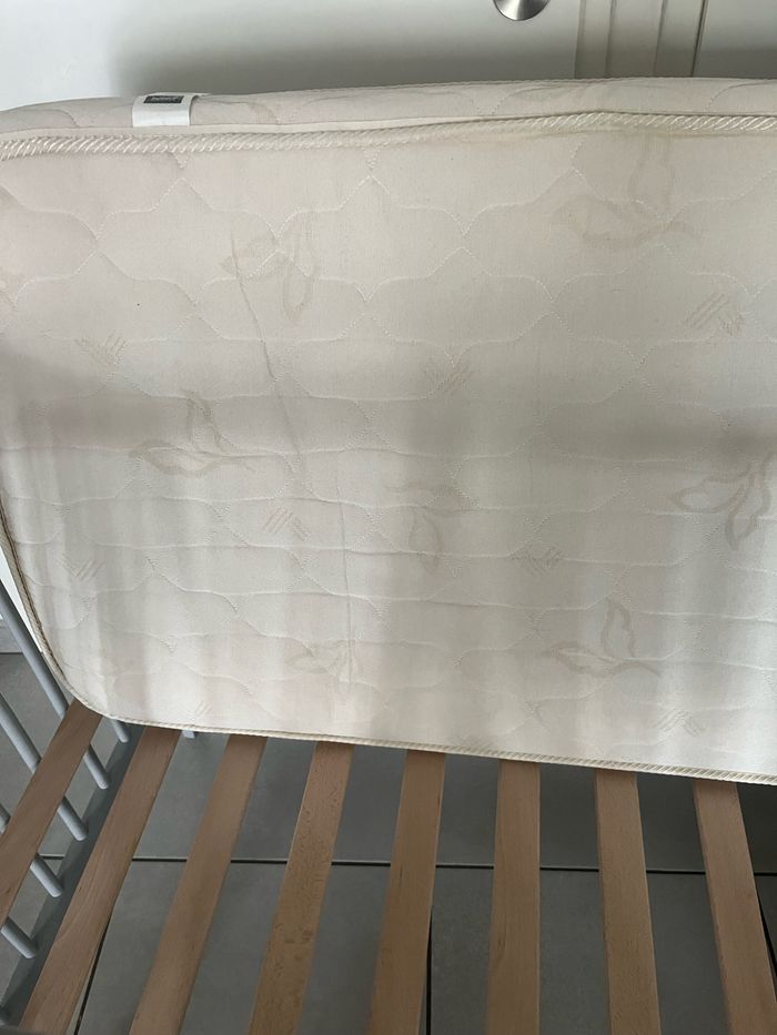 Lit bébé gris + matelas bébé 9 - photo numéro 2