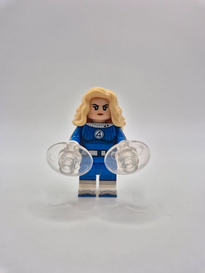 Figurine type lego Invisible Woman les 4 Fantastiques Marvel