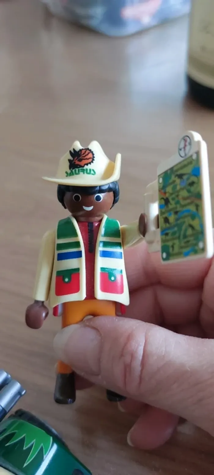 Le chasseur de dinosaures Playmobil - photo numéro 9