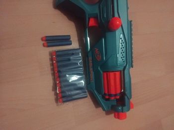 Pistolet nerf 