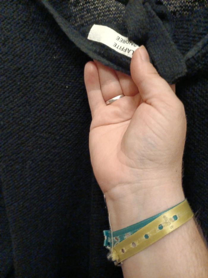 Pull plis d'étiquette 52 étiquette collante avec prénom pas vinted go - photo numéro 3