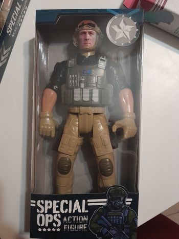 Poupee figurine garcon