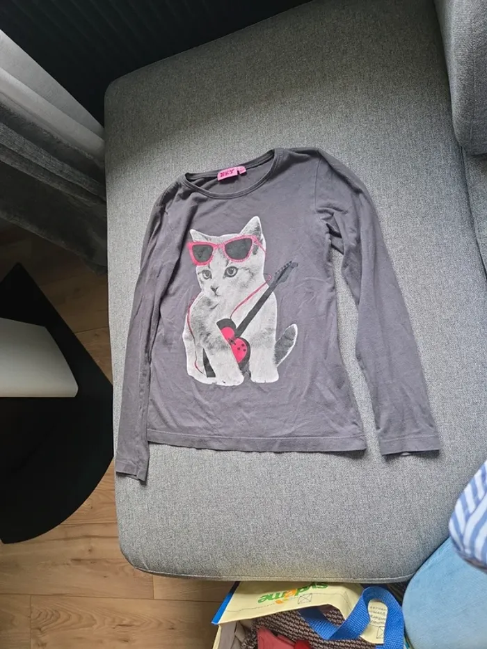 Tshirt manches longues chat