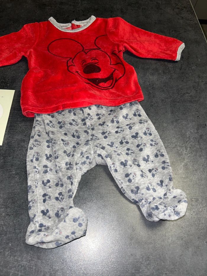 Pyjama Mickey 2 pièces - photo numéro 2