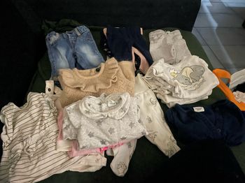 Lot fille taille 1 mois