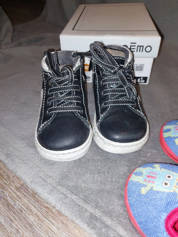Lot chaussure taille 20 - photo numéro 4