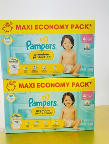Couches  Pampers Premium Protection taille 4