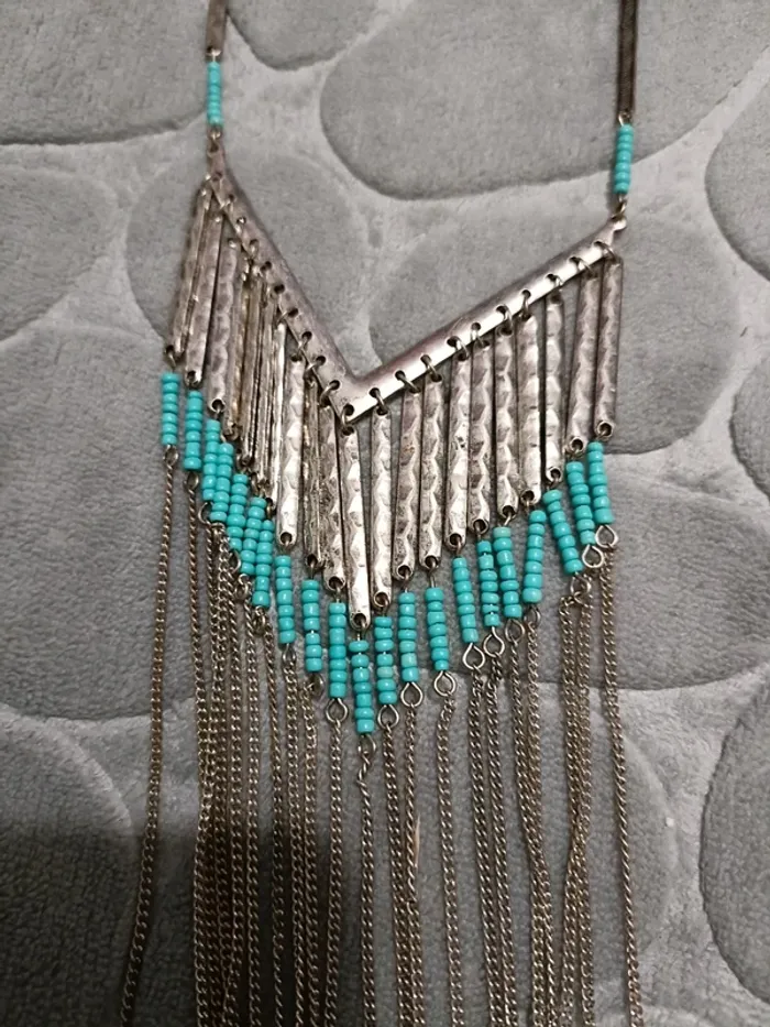 Long collier argenté et turquoise - photo numéro 3