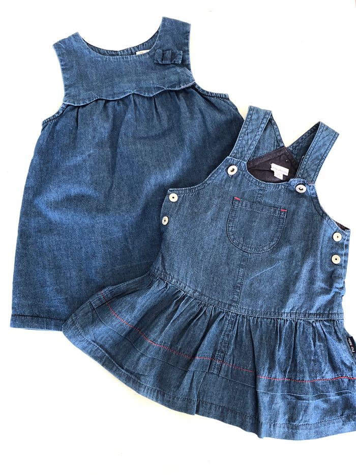 Lot 2 robes en jean 12m