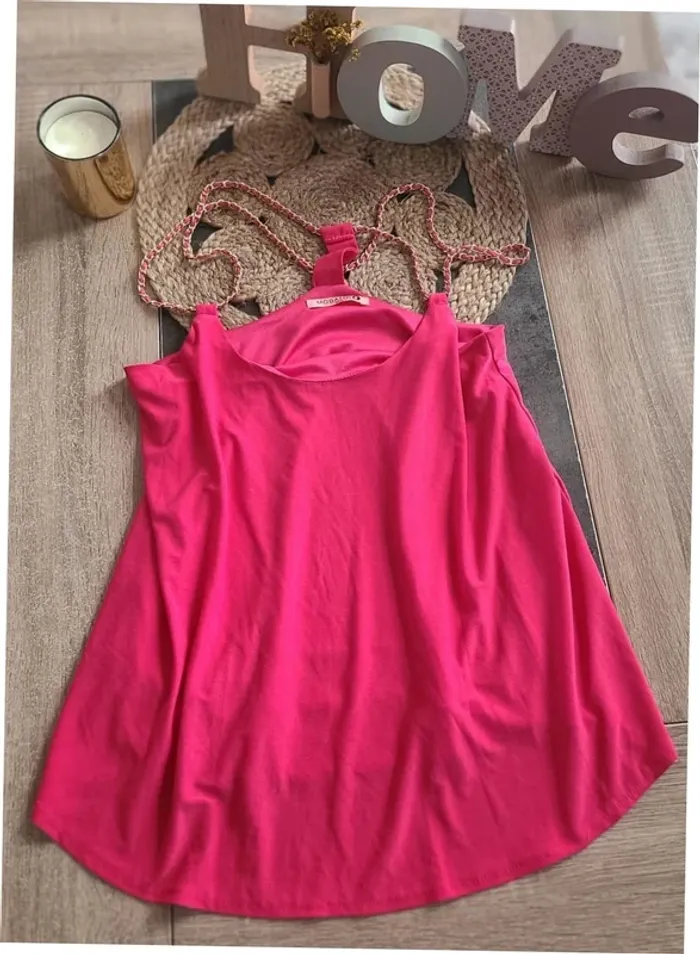 Debardeur rose taille M