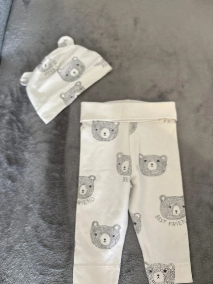 Pantalon et bonnet