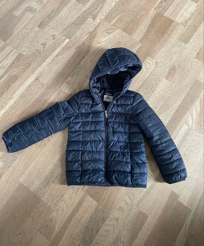 Doudoune garçon 8 ans très bon état