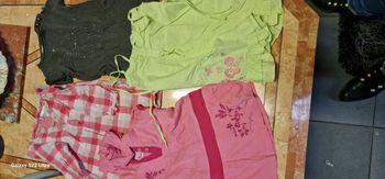 Lot de 8 robes de taille 3ans