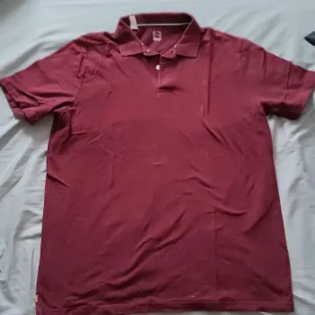 Polo bordeaux Decathlon