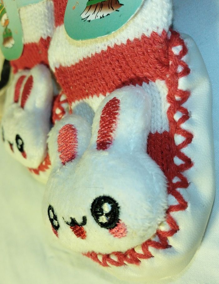 Chausson bébé 🐰 - photo numéro 3