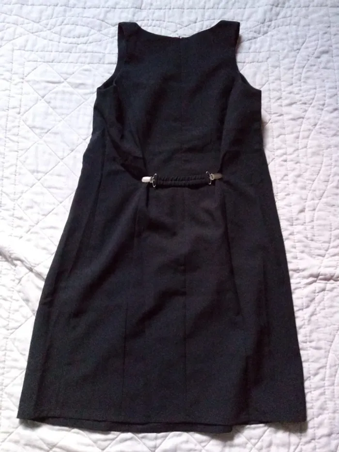 Robe de grossesse très bon état - photo numéro 2