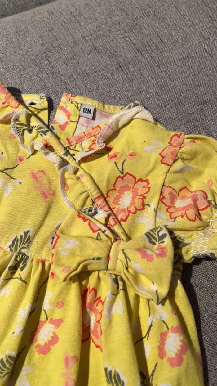 Robe 12m - photo numéro 2