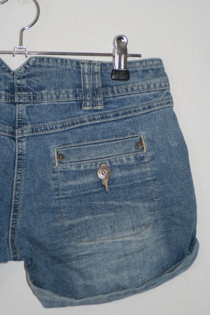 Short en jeans Jennyfer taille 36 - photo numéro 4