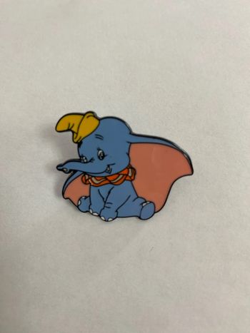 Pins dumbo
