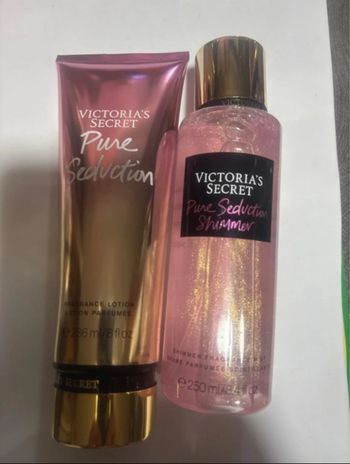 Ensemble Victoria ´s secret crème et brume