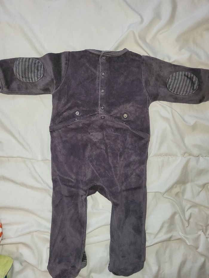 Pyjama - photo numéro 2