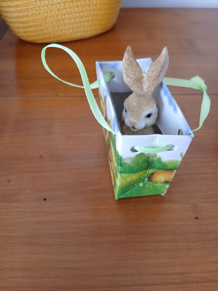 Neuf: Figurine Petit Lapin *résine +Pochette cadeau - photo numéro 7