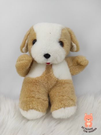 Peluche Chien beige et blanc Langue Rouge Vintage
