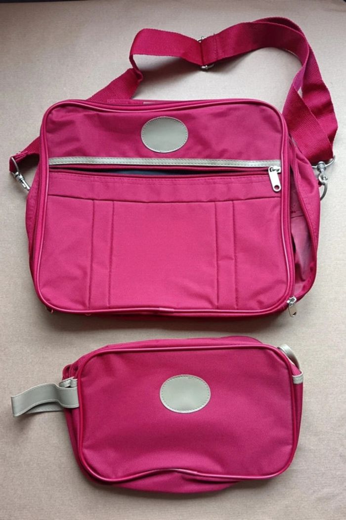 sac + trousse de toilette Bayard mixte NEUF - photo numéro 2