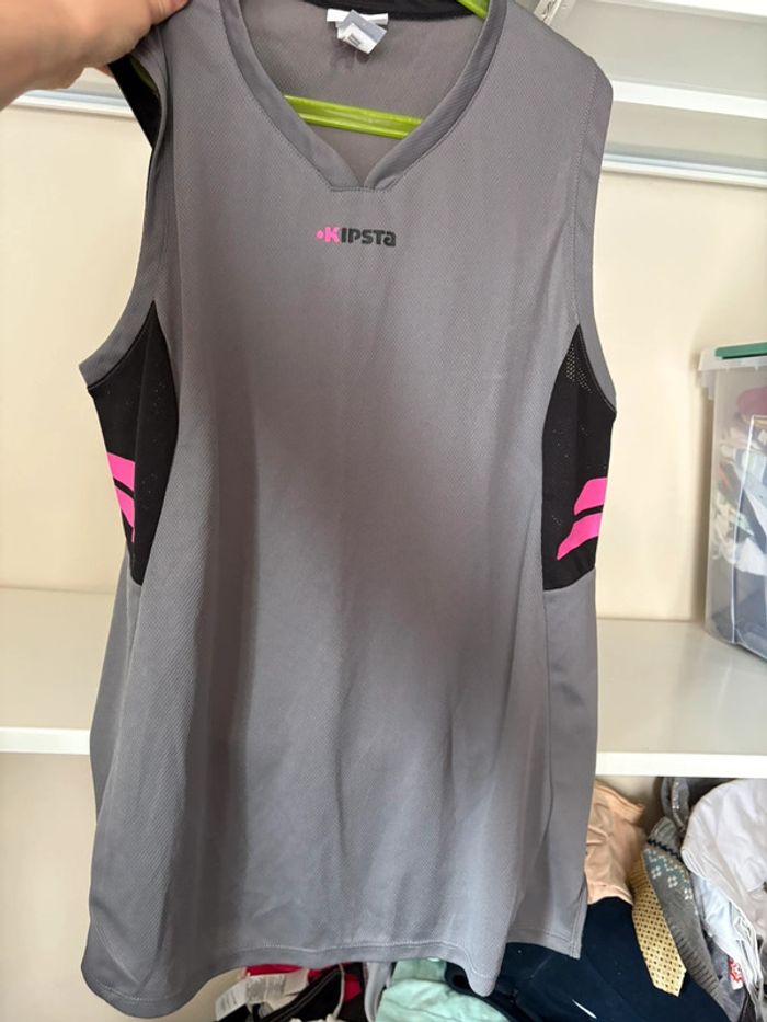 Haut basket gris