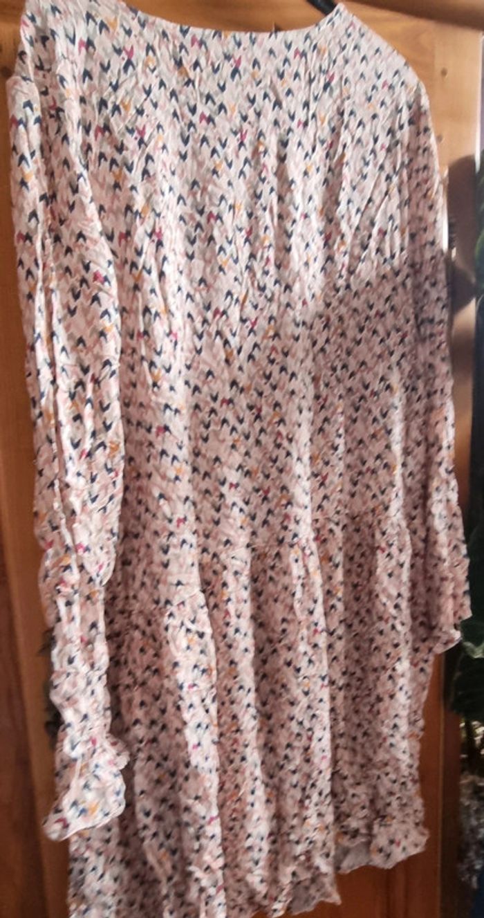 Robe courte manches longues kiabi 50 52 neuve jamais portée sans étiquette - photo numéro 5