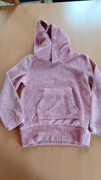 Pull velours effet côtelé rose