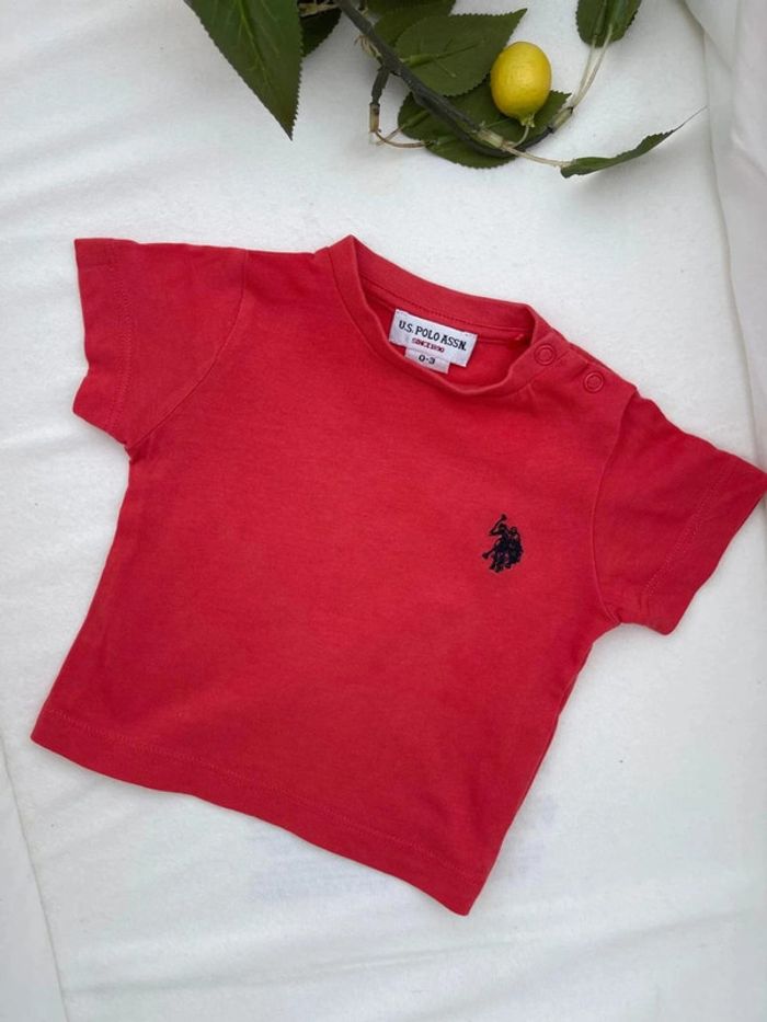 T-shirt U.S. Polo Assn. bébé garçon taille 0-3 mois parfait état