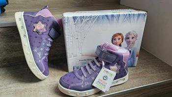 Baskets Reine des neiges neuves