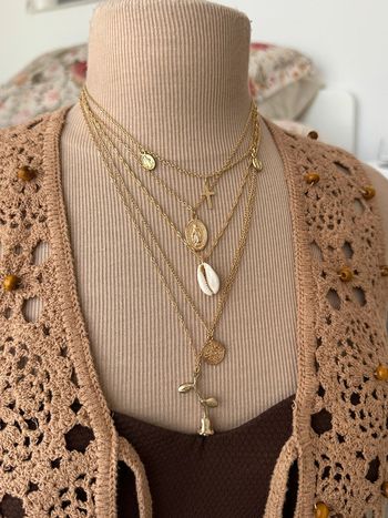 Collier à plusieurs rangs en laiton or