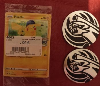 LOT DE CARTES POKEMON + JETONS