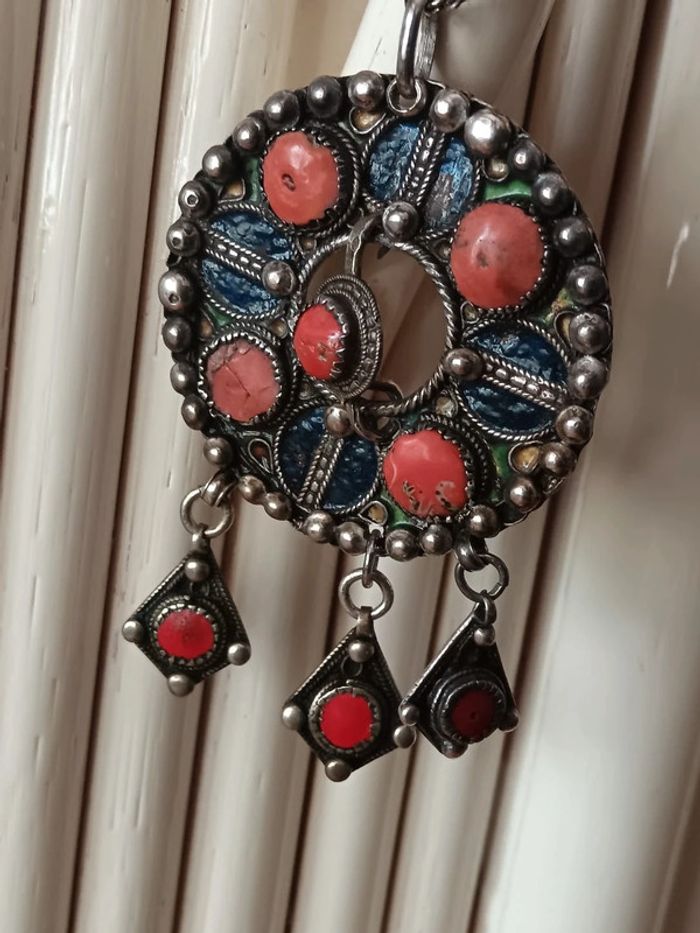 Collier berbère email et corail