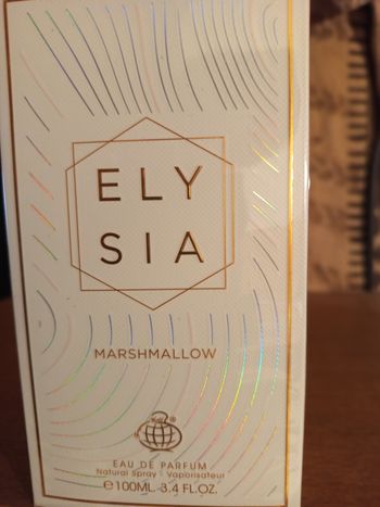 Elysia marshmallow