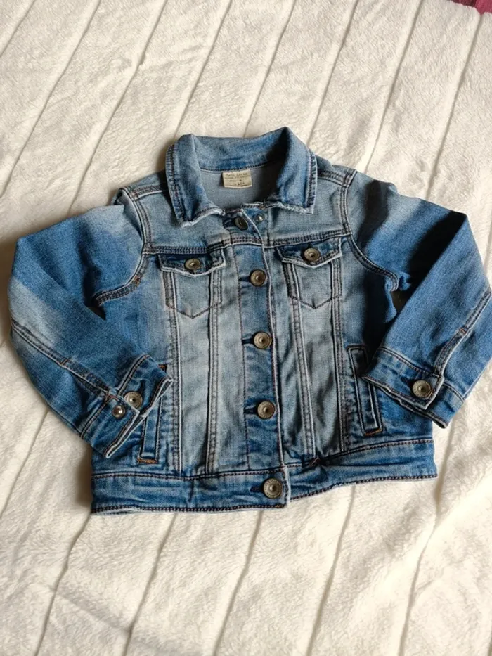 Lot vestes 4 ans - photo numéro 7