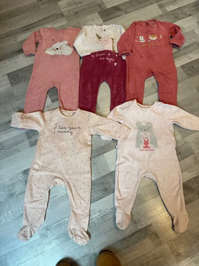 Lot de 5 pyjamas - photo numéro 3