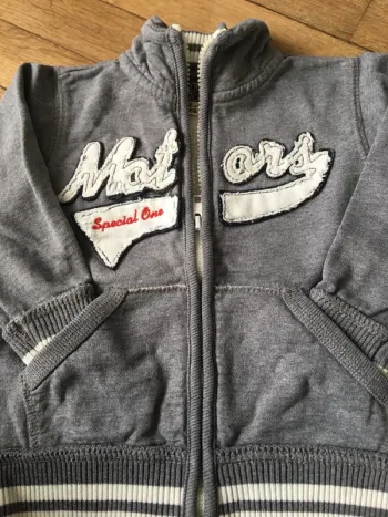 Sweat Zippé 2 ans TAO