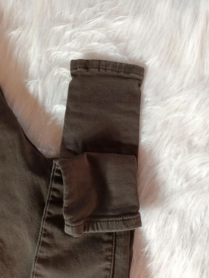 Skinny kaki - photo numéro 3