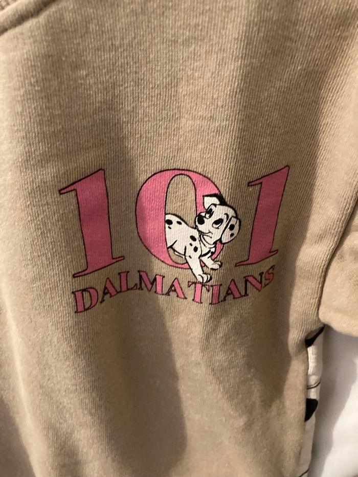 Sweat Disney 101 Dalmatiens – 2/3 ans – très bon état - photo numéro 3