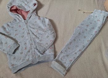 Ensemble fille pantalon et gilet fleurie