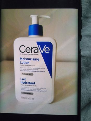 Lait hydratant  cerave 